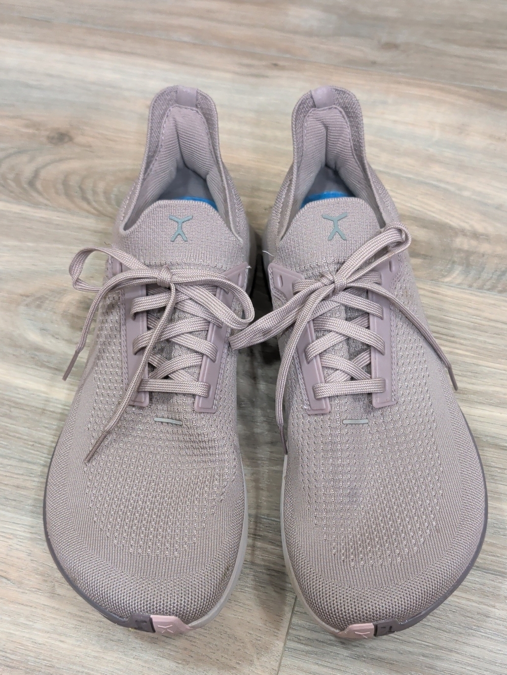 Light Mauve Women's Flux Footwear Athletic Sneakers